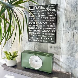 🌴Motivational Wall Art - Live Your Dream Show Compassion by Louise Carey